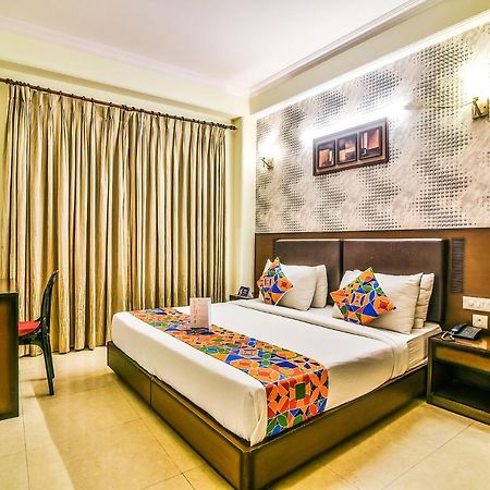 Hotel Alpine Tree New Delhi Buitenkant foto
